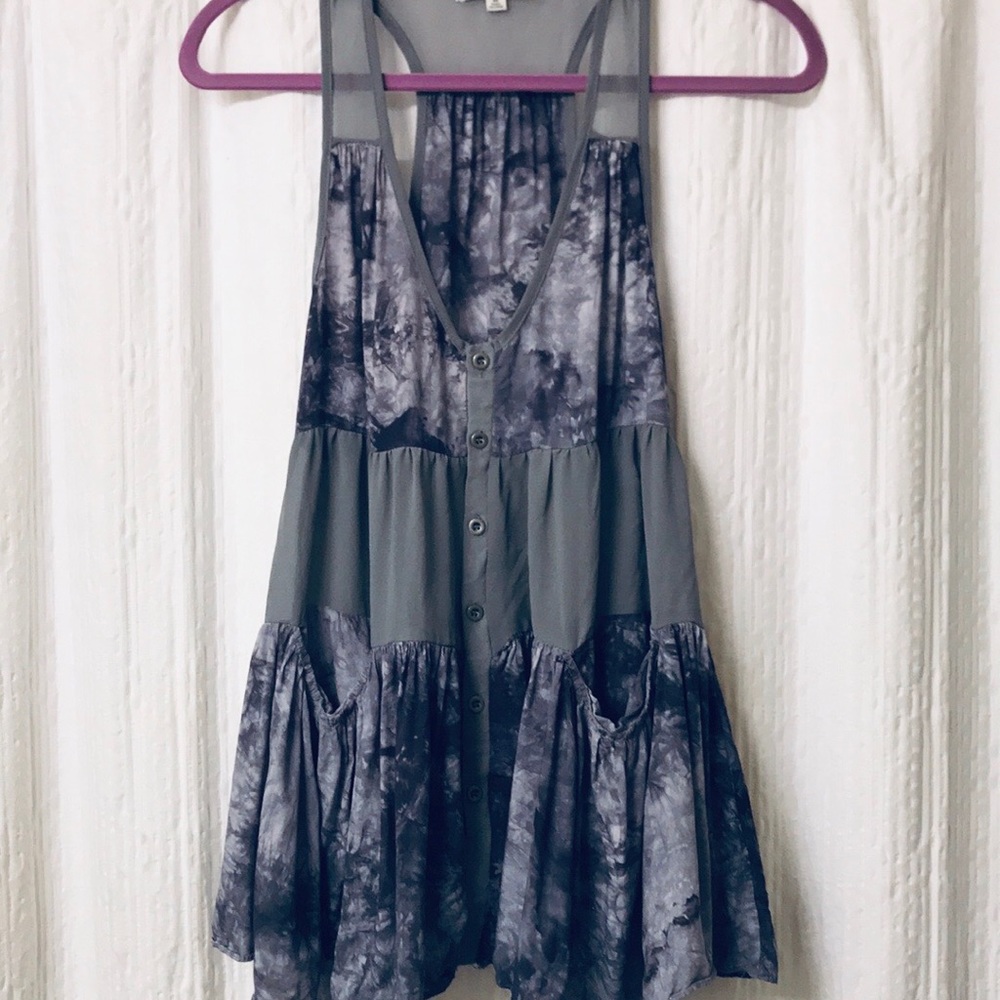 CECICO RACERBACK TUNIC W/POCKETS - Picture 3 of 9